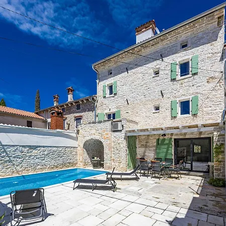 Countryside House Mir With Private Pool Mrgani